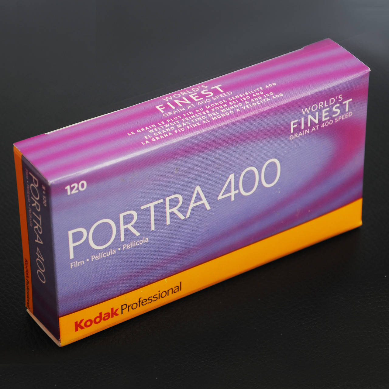 

Фотопленка PORTRA 400 / 120 1 шт.