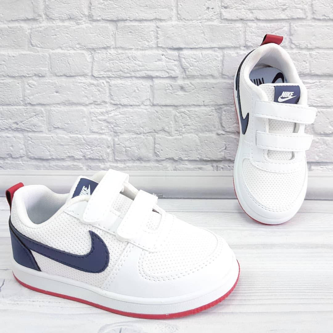 

Кросівки для хлопчика Nike на ліпучці білі р.26-30