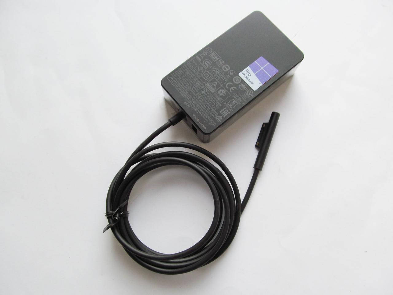 

Блок питания для планшетов Microsoft (model 1800) 15В, 2.58А (44W), разъем special + USB [2-pin] ОРИГИНАЛЬНЫЙ