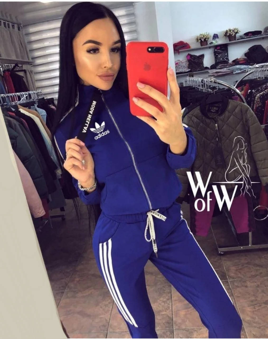 

Женский спортивный костюм 3 цвета.