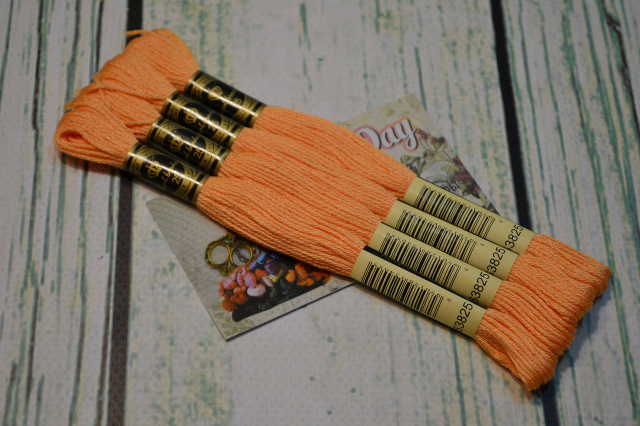 

Мулине Royal Broderie, цвет №3825