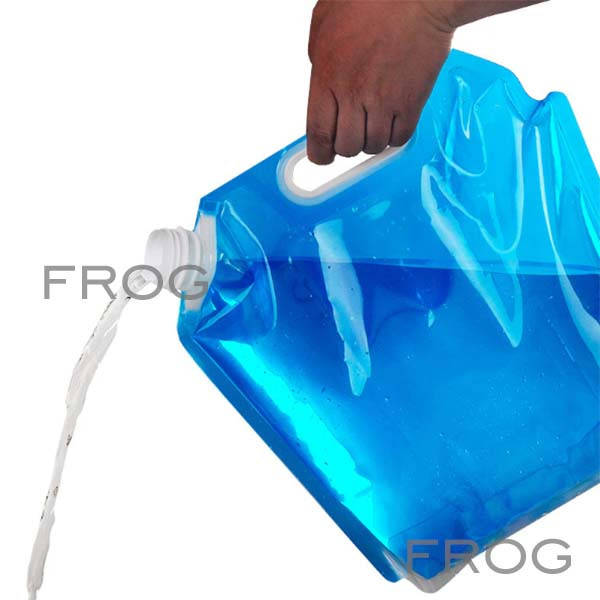 

Портативная складная канистра для воды на 10 литров