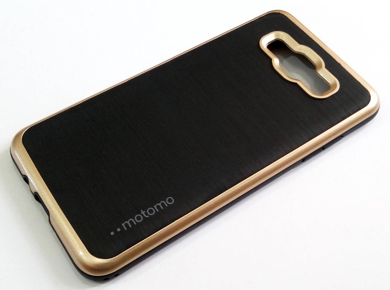 

Чехол противоударный Motomo для Samsung Galaxy J7 j710 (2016) черный с золотым