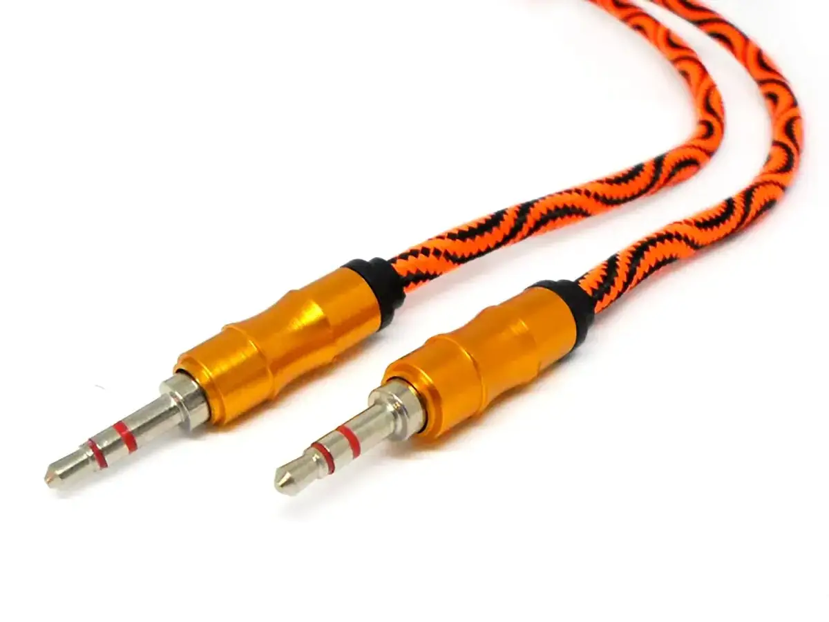 

Кабель AUX jack 3,5мм в коробке прямой AUX-519 200шт 7956