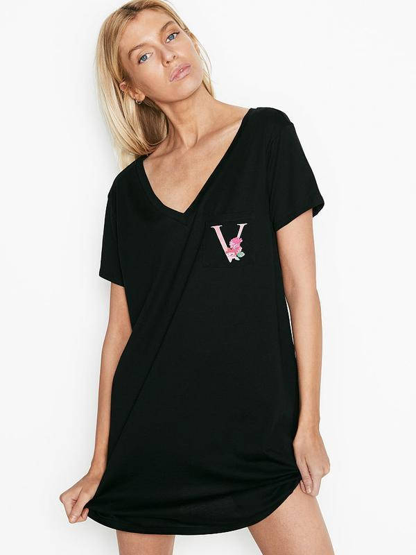 

Ночнушка-футболка Victoria's Secret Cotton V-neck Sleepshirt, Черная S, Черный