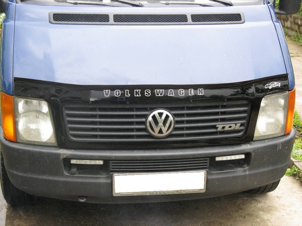 

Дефлектор капота (мухобойка) Volkswagen LT 1996-2000