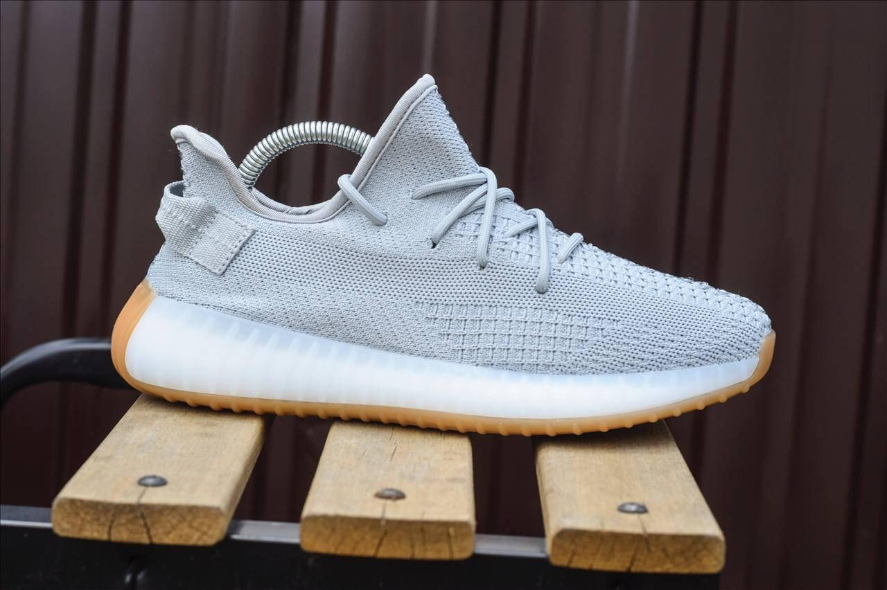 

Мужские серые кроссовки Adidas Yeezy Boost 350 v2 45, Серый