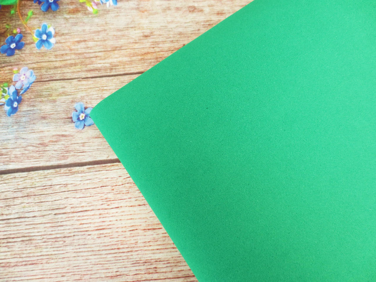 

Фоамиран 1 мм, 50х50 см, цвет ХВОЙНЫЙ