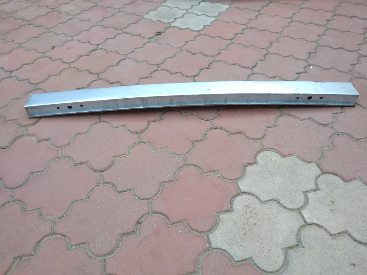 

Балка бампера ВАЗ 2108, 2109 (железная)