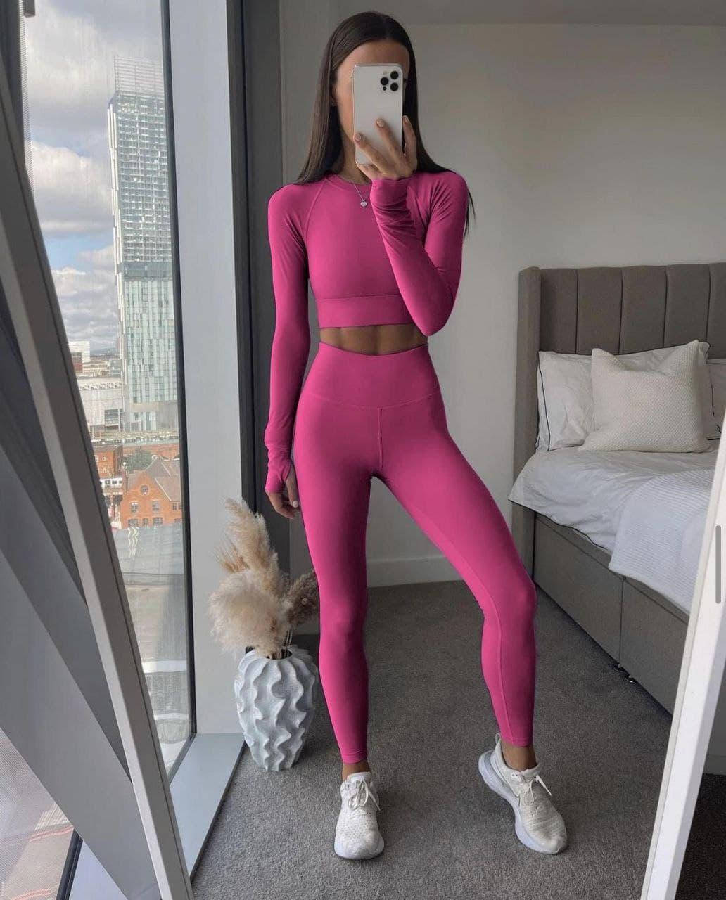 

Женский спортивный фитнес костюм Мод.2787/4811 топ с длинным рукавом +лосины, Черный