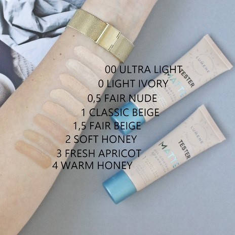 

Матирующий тональный крем Lumene Matte Oil-control Foundation Soft Honey
