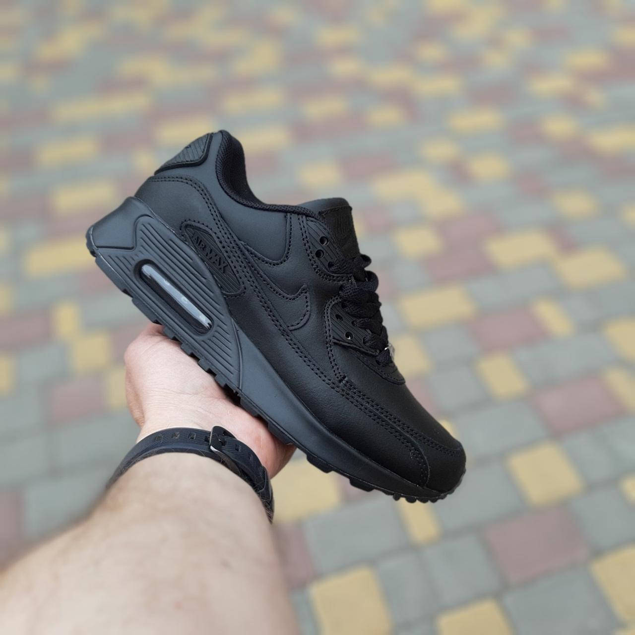 

Кроссовки женские и подростковые NIKE Air max 90 черные кожаные купить. Живые фотографии. ТОП копи., Черный