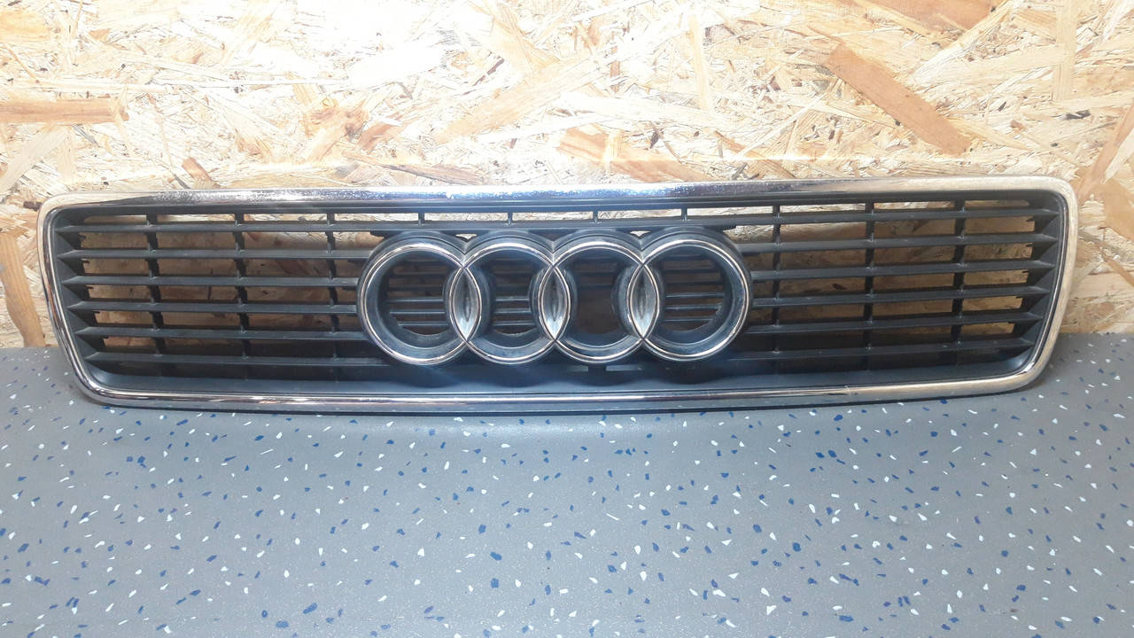 

Решетка радиатора Audi Coupe 1988-1996 года