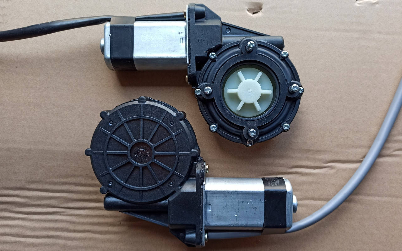 

Редуктор для стеклоподъемника CONVOY