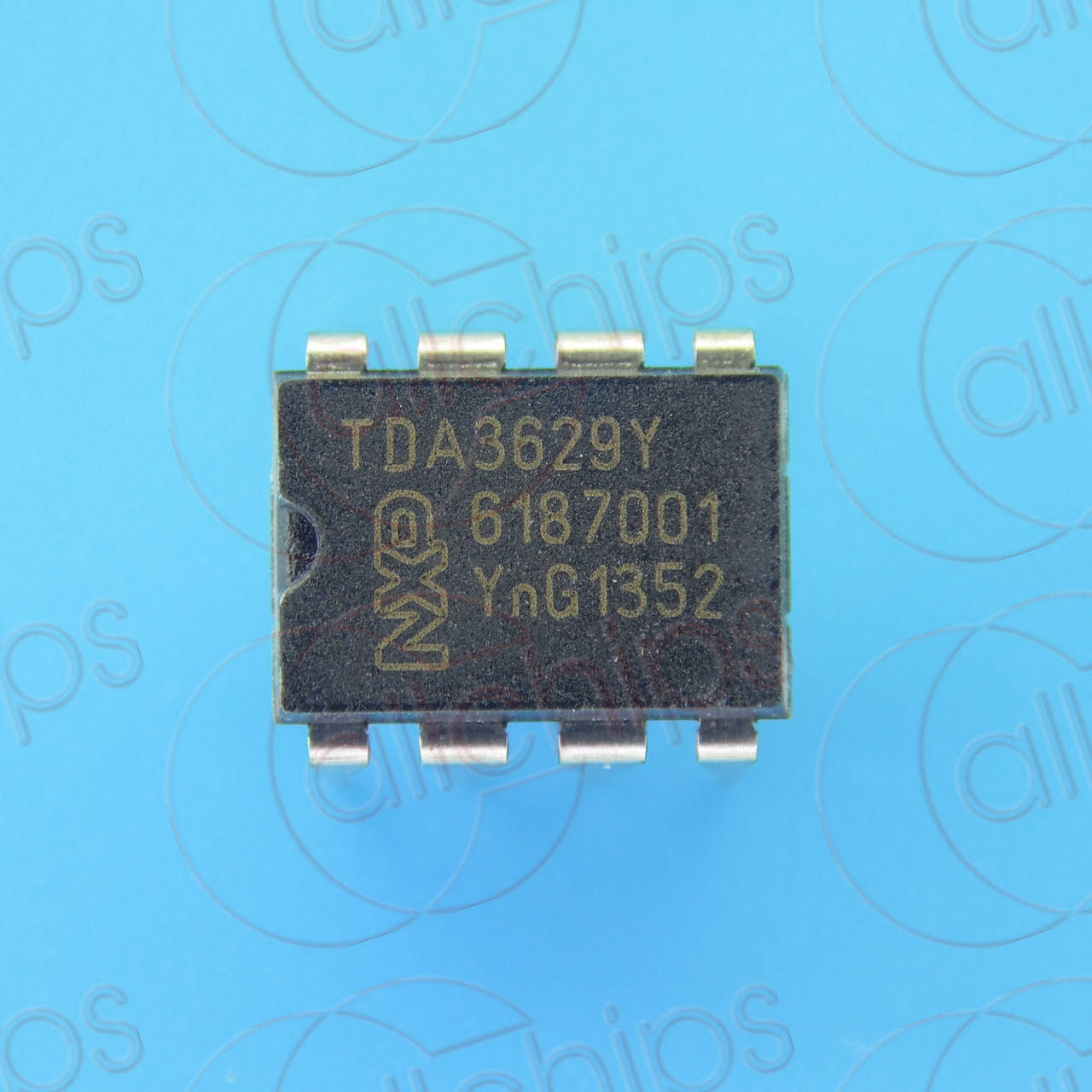 

Контроллер положения фар NXP TDA3629 DIP8