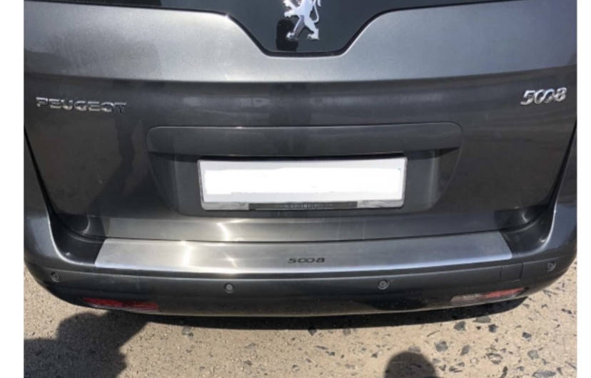 

Накладка на бампер с загибом Peugeot 5008 I 2009-2016 гг. (NataNiko)