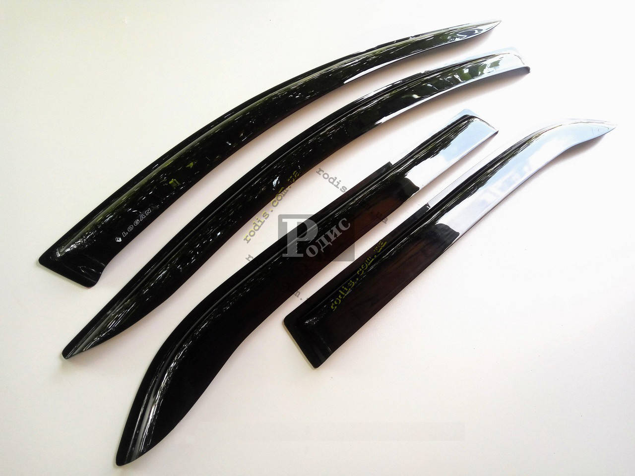 

Дефлекторы окон "AV-Tuning" RENAULT Logan II Седан 2013 (на скотче) ветровики Рено Логан