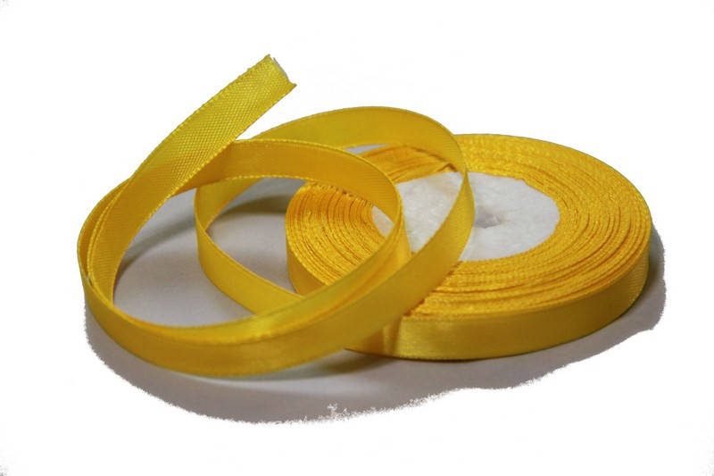 

Лента атласная 1см. №15 желтая