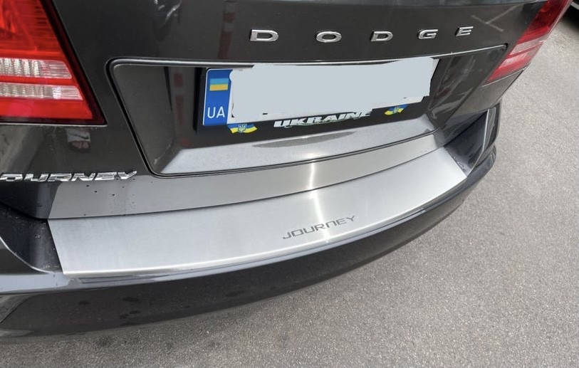 

Накладка на бампер с загибом Dodge JOURNEY с 2008- (NataNiko)