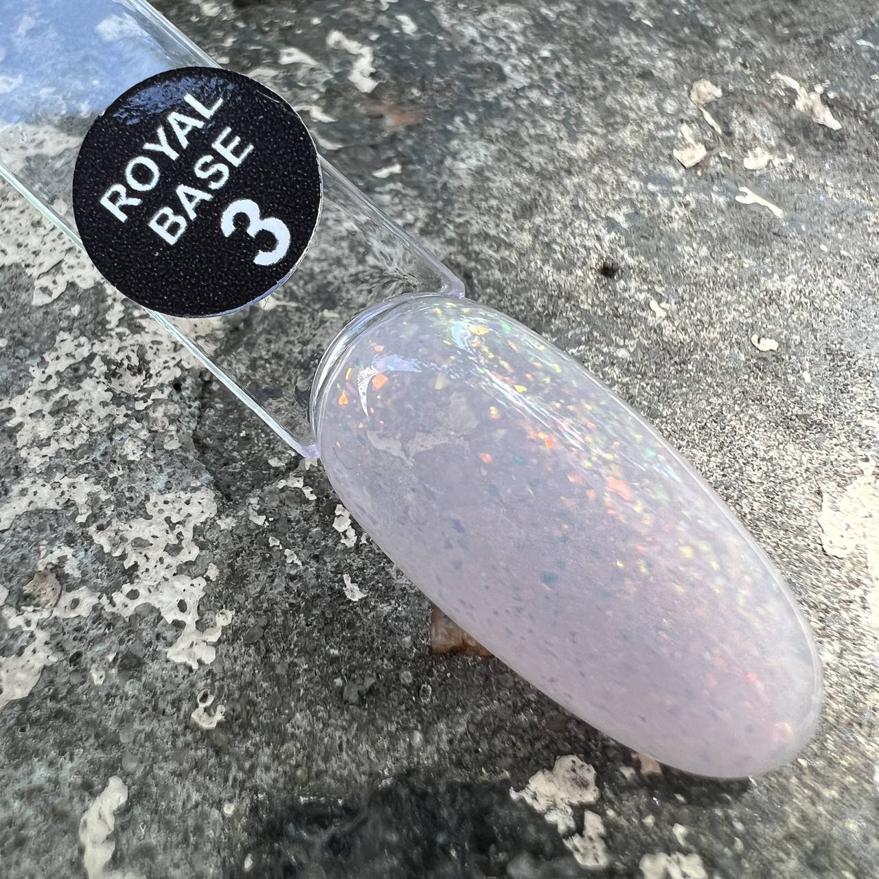 

База SAGA Royal №03