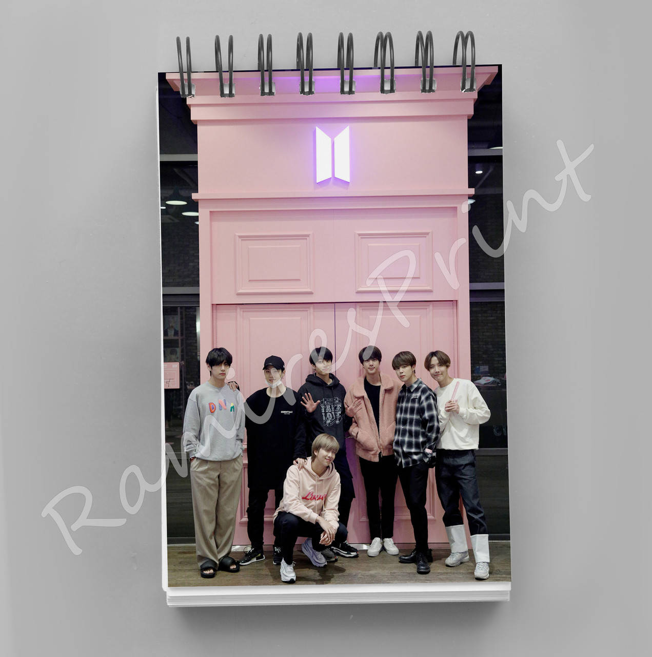 

Блокнот А6 пружина 48 л. клетка K-Pop BTS 212