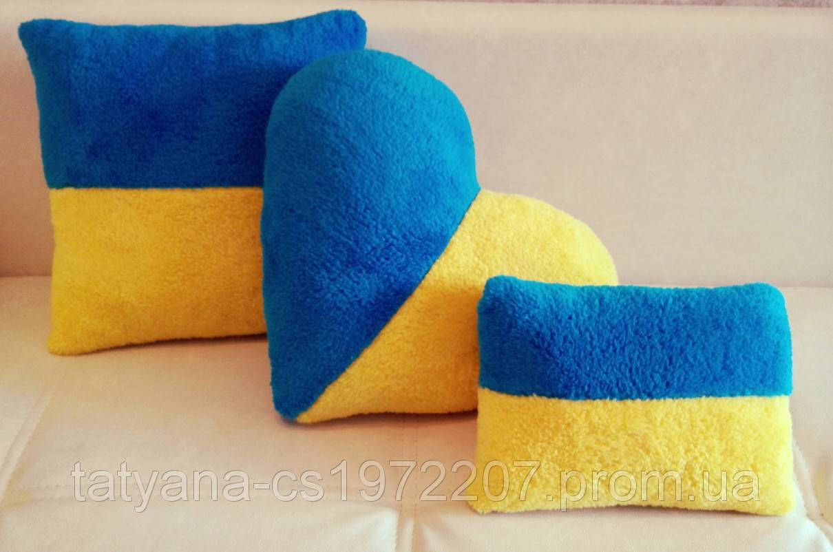 

Украинские сувениры Подушка флаг Украины, набор из 3х шт.