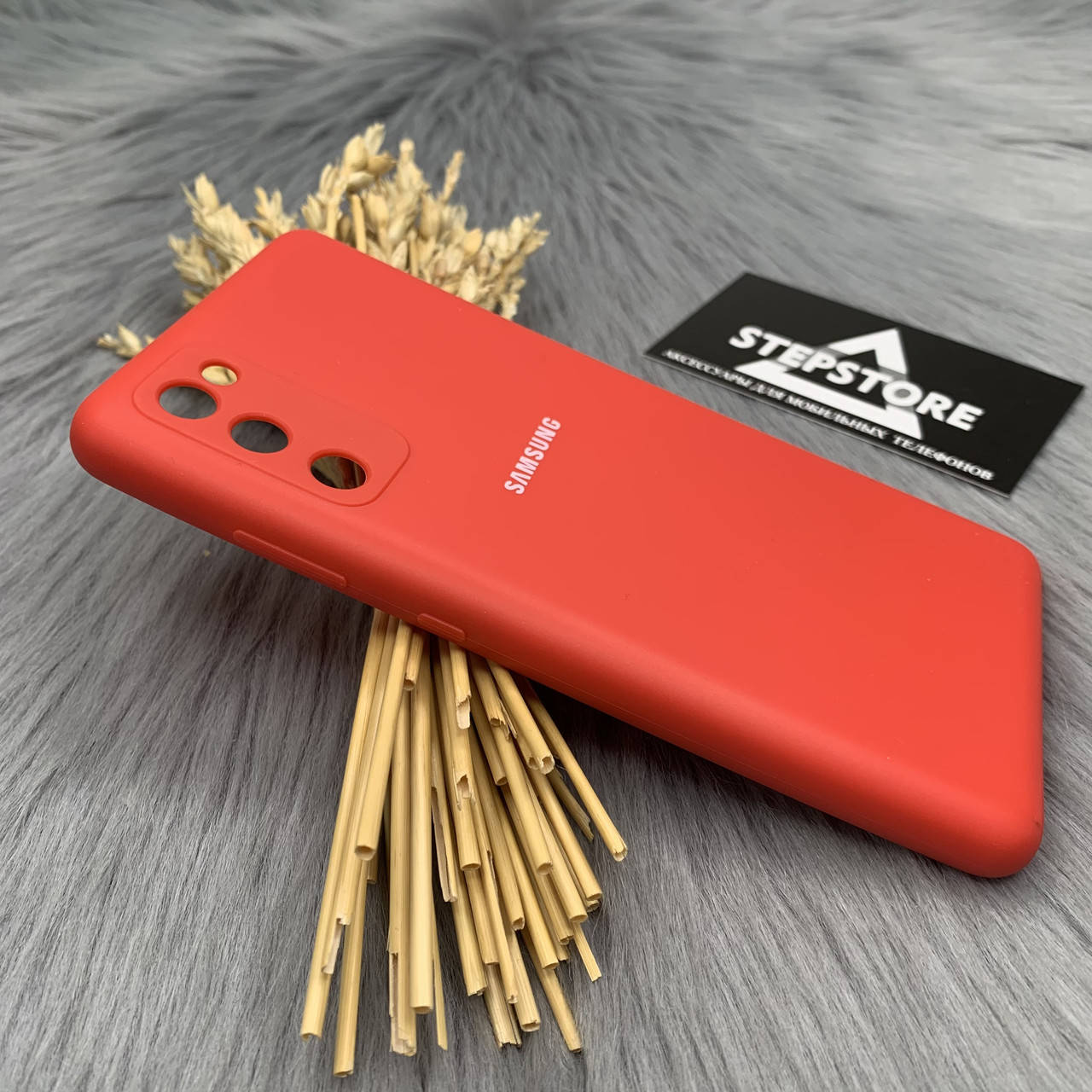 

Чехол Silicone Case для Samsung S20 FE G780 с микрофиброй закрытым низом камерой противоударный силикон, Красный
