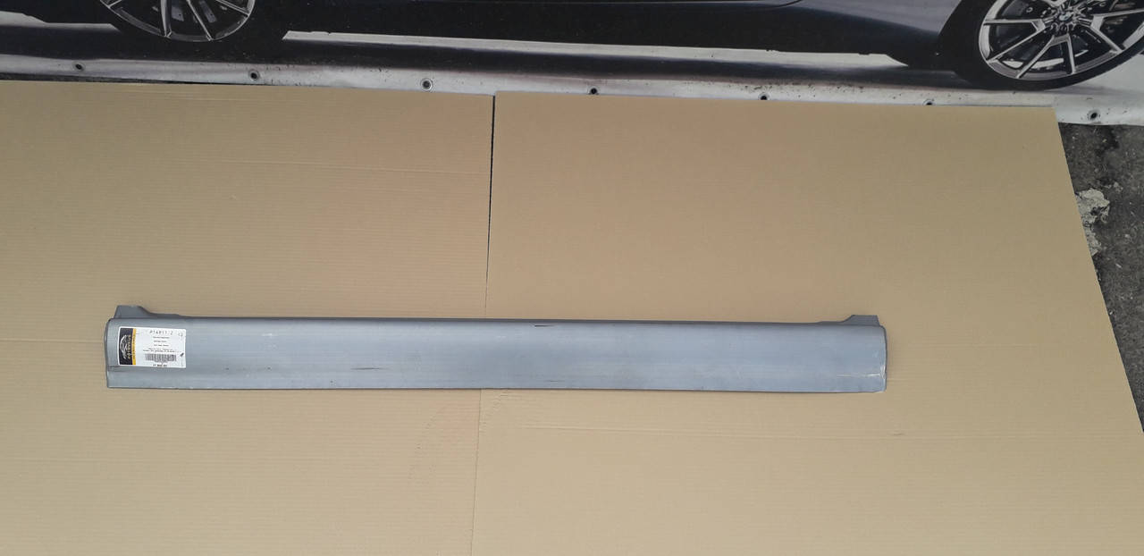 

Поріг під розсувні двері Mercedes Sprinter Volkswagen lt 2 1995-2006 боковина ремчастина короб арка борт