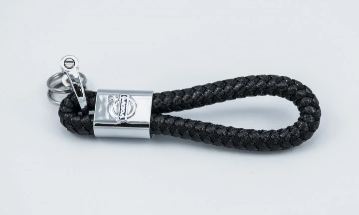 

Брелок Volvo для автомобильных ключей Эко кожа косичка, Черный