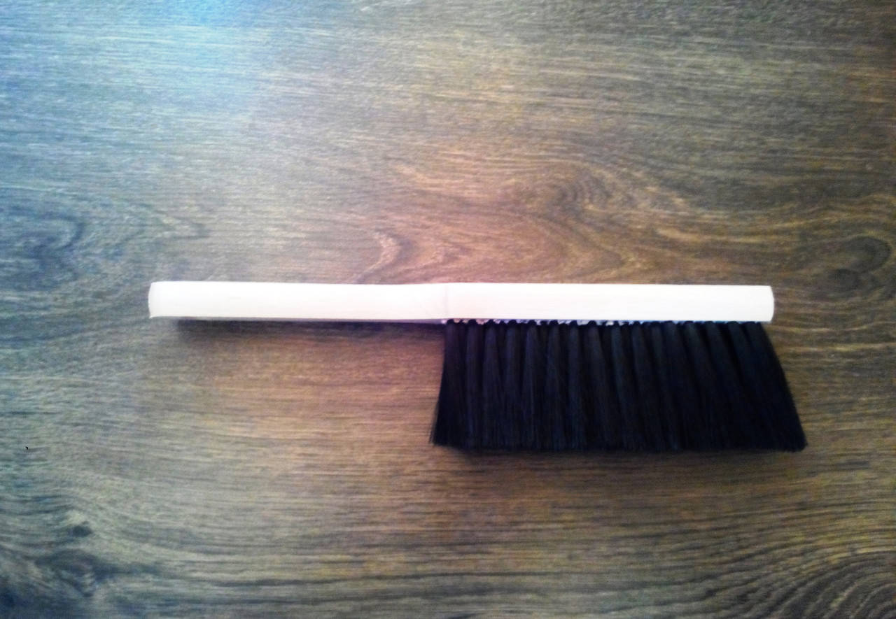 

Щетка деревянная, сметка