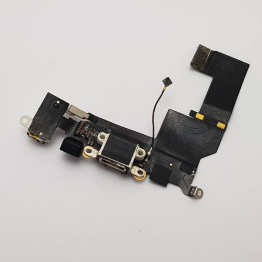 

Шлейф зарядки Apple iPhone SE белый Сервисный оригинал с разборки