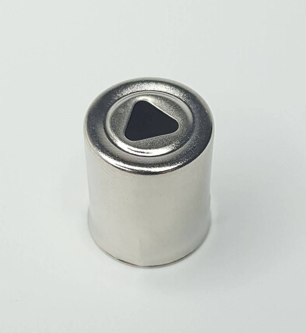 

Колпачок на магнетрон триугольное отв. 06425 PANASONIC MW06000003