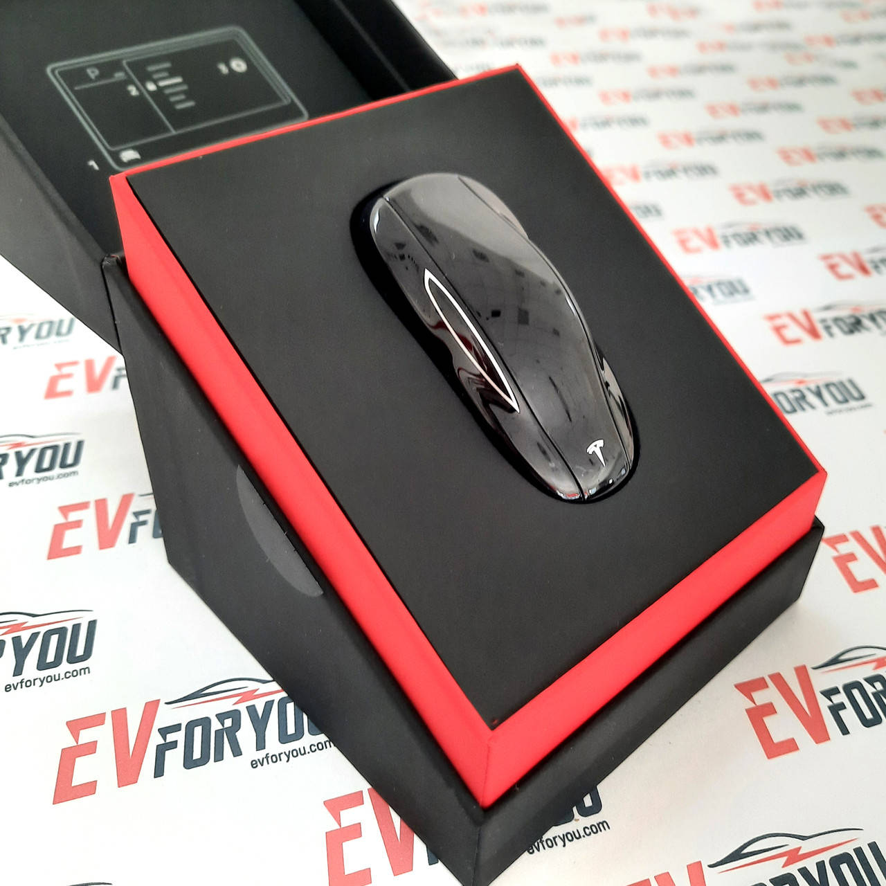 

Ключ Tesla Model 3/Y