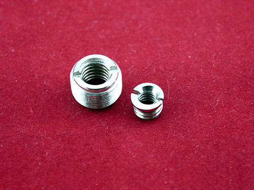 

Резьбовой адаптер 1/4 - 3/8 - 5/8 переходник