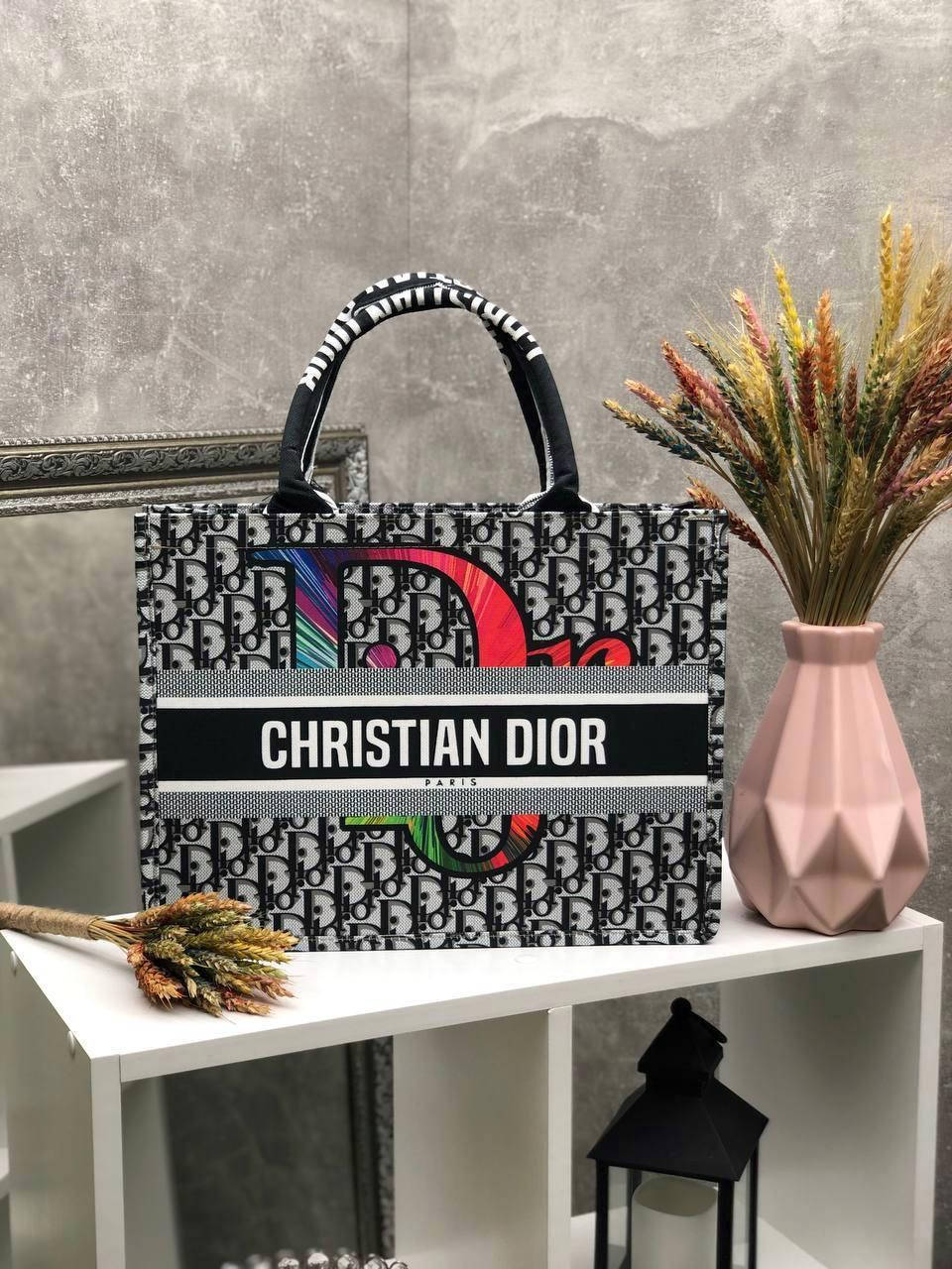 

Пляжная Женская Сумка Диор цветная буква