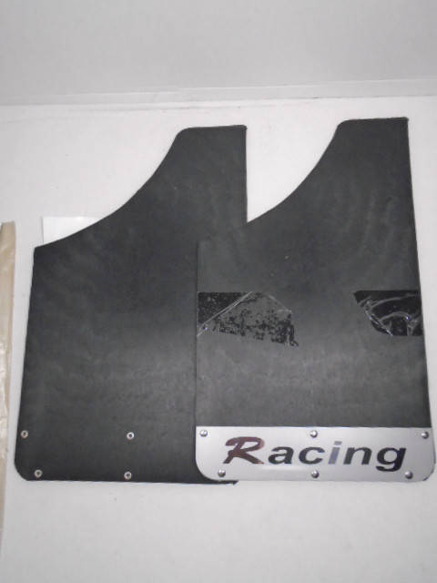 

Брызговики универсальные Racing с пластиной метал. (2шт)