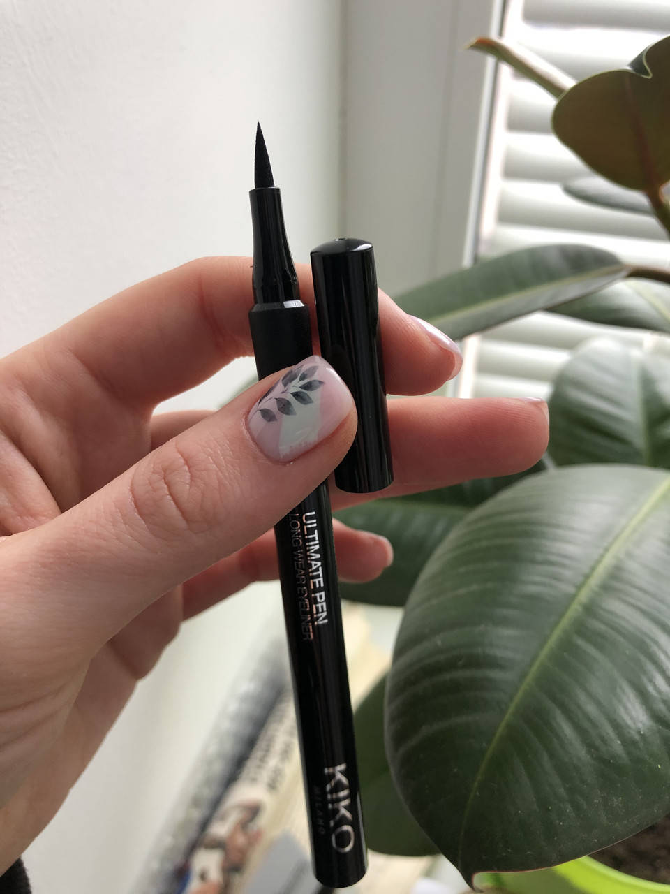 

Подводка для глаз KIKO MILANO черная, Черный