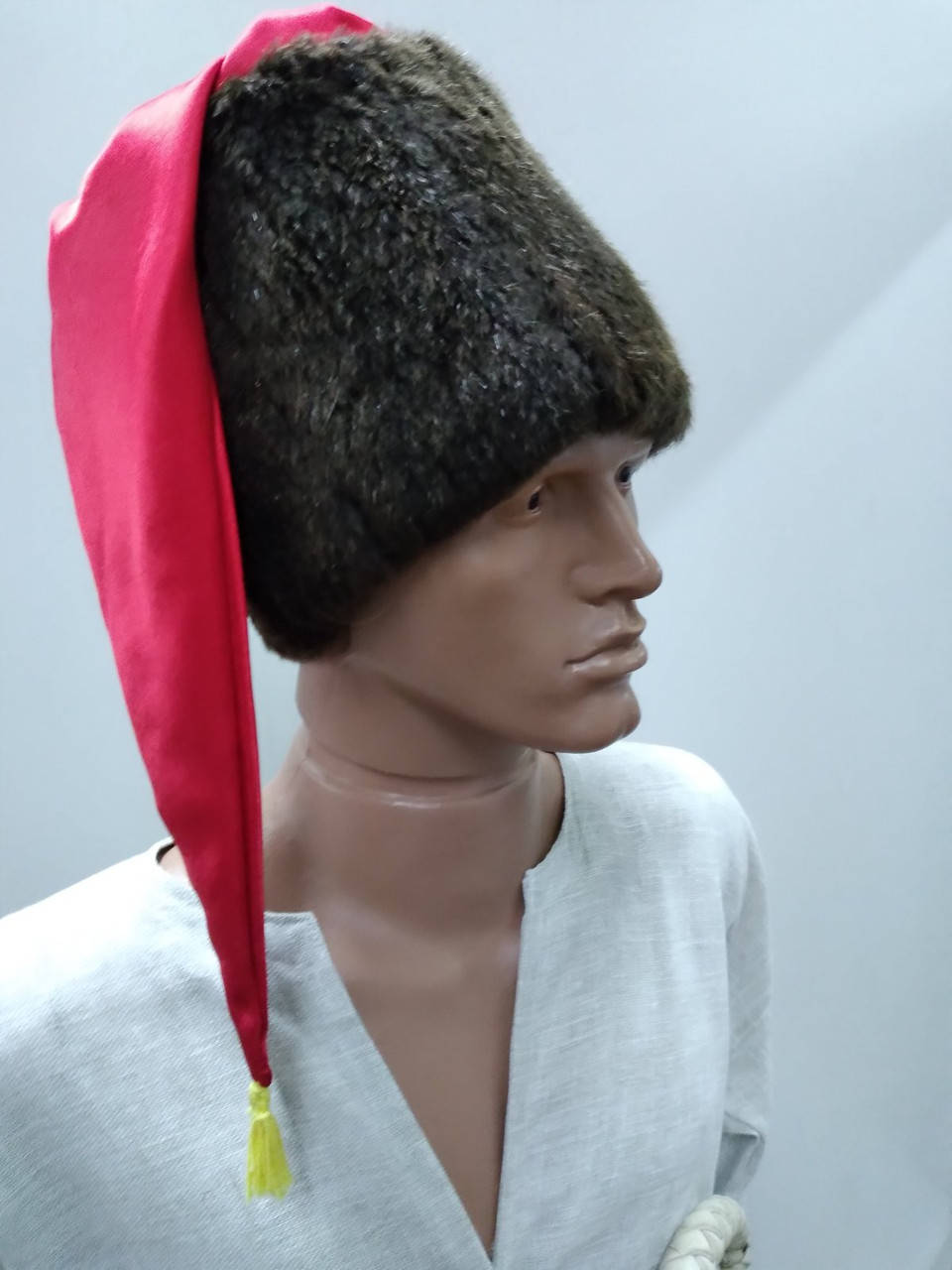 

Козацька шапка з бобра, Золотистый
