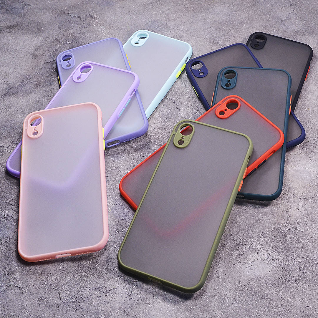 

Пластиковый чехол с цветными боками и защитой на камеру Apple iPhone XR