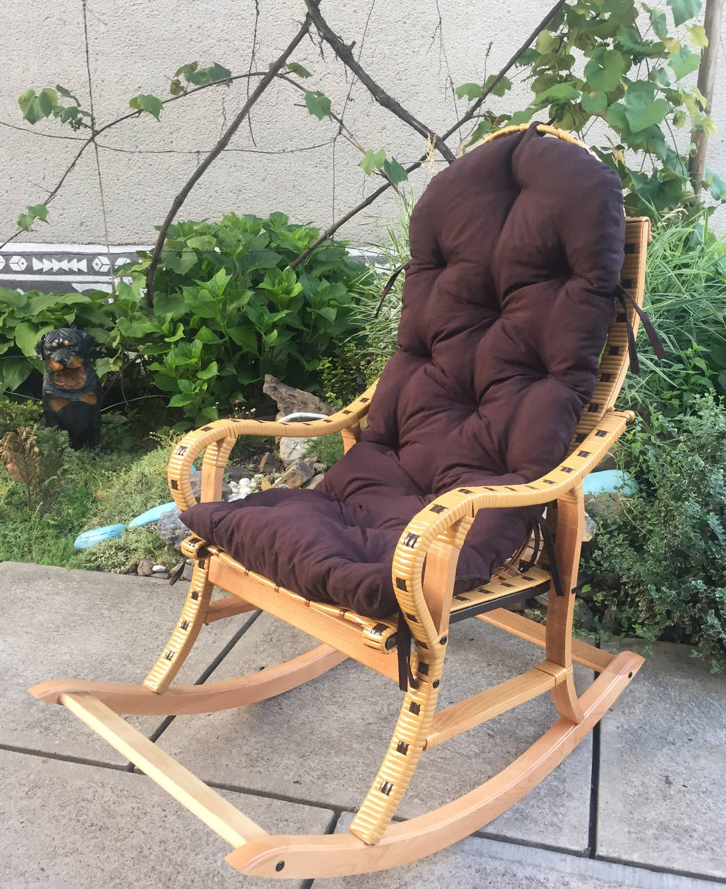 

Качалка "Разборная" бежевая с коричневой подушкой