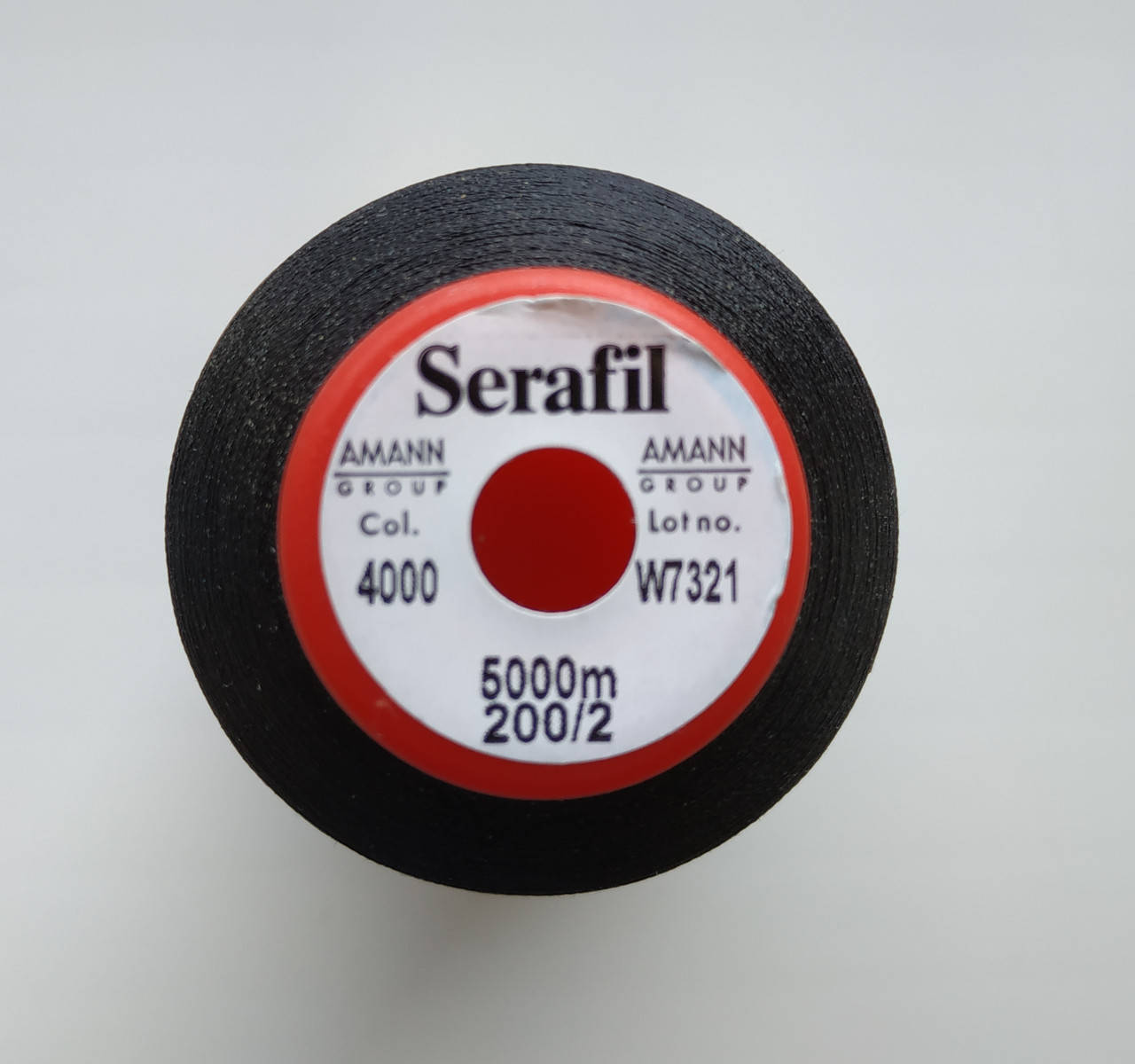

Amann Serafil №200. цвет 4000 ( ЧЁРНЫЙ ). 5000 м, Черный
