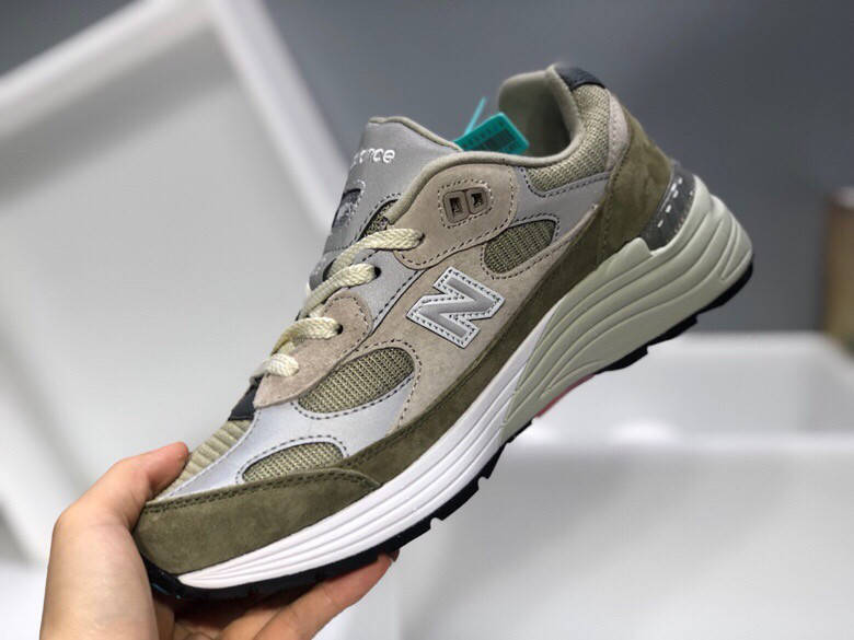 

Мужские кроссовки New Balance 992