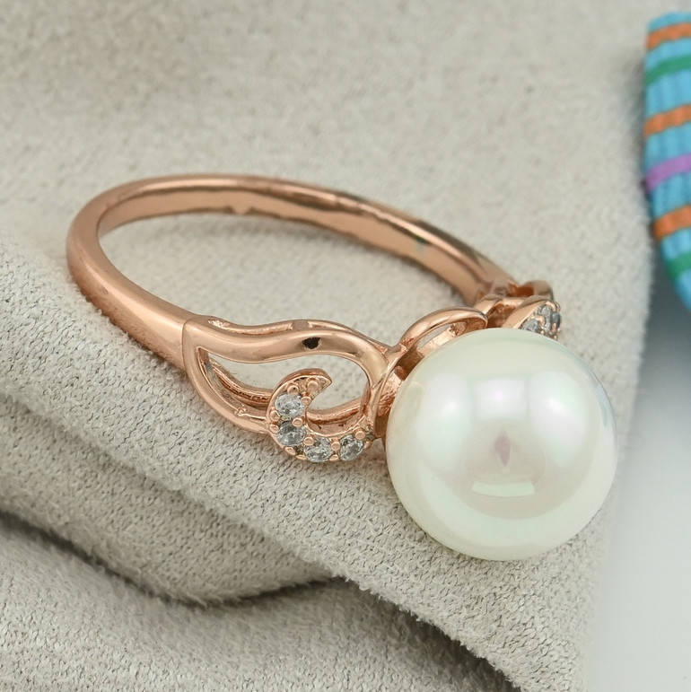 

Кольцо Xuping 15264 искусственный жемчуг ширина 10 мм позолота РО размер 20