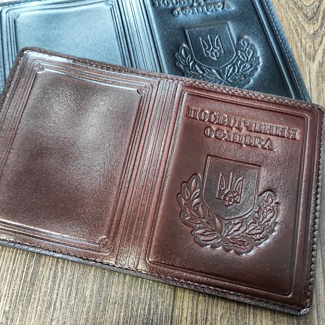 

Шкіряна обкладинка на посвідчення офіцера (бордо), Бордовый