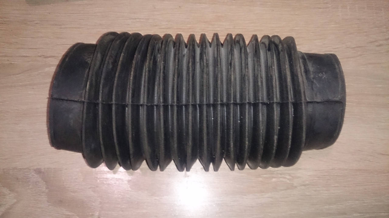 

Гофра (шланг воздухоподводящий) Волга 3105 дв. 406,405