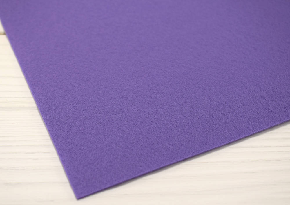 

Корейский жесткий фетр 1,2 мм (20х30 см) - №16 Светло-сиреневый