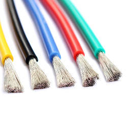 

Провод монтажный 12AWG (680*0.08) супергибкий силиконовый красный