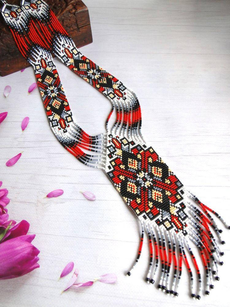 

Женское украшение - гердан