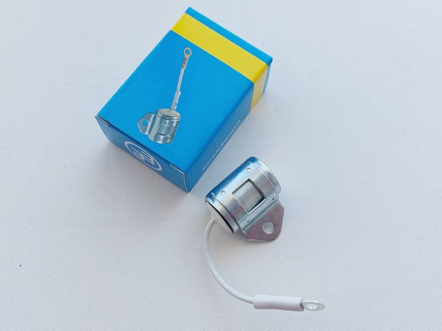 

Конденсатор трамблера (Болгария) /