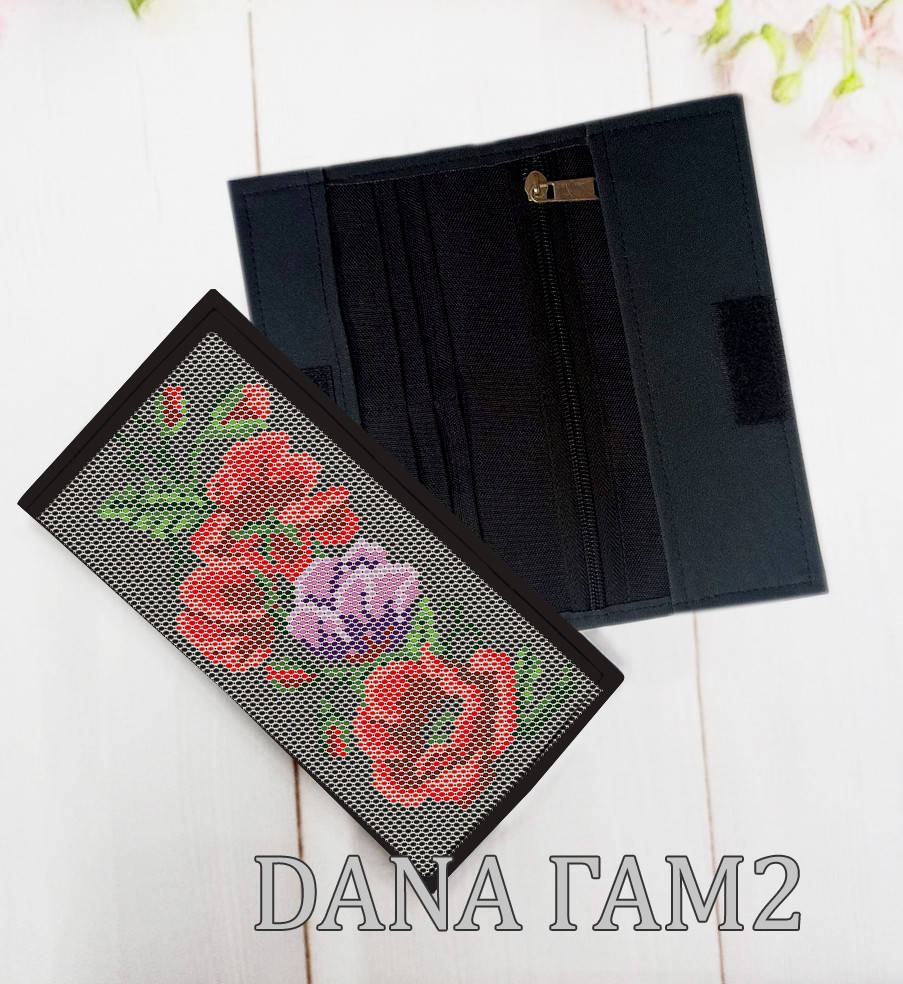 

Кошелек под вышивку бисером